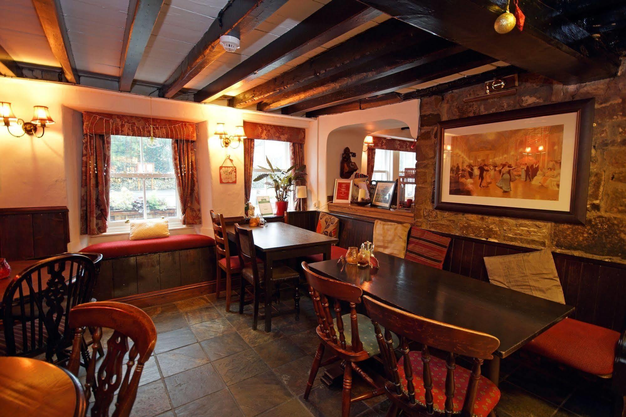 Devonshire Arms Inn Cracoe Eksteriør billede
